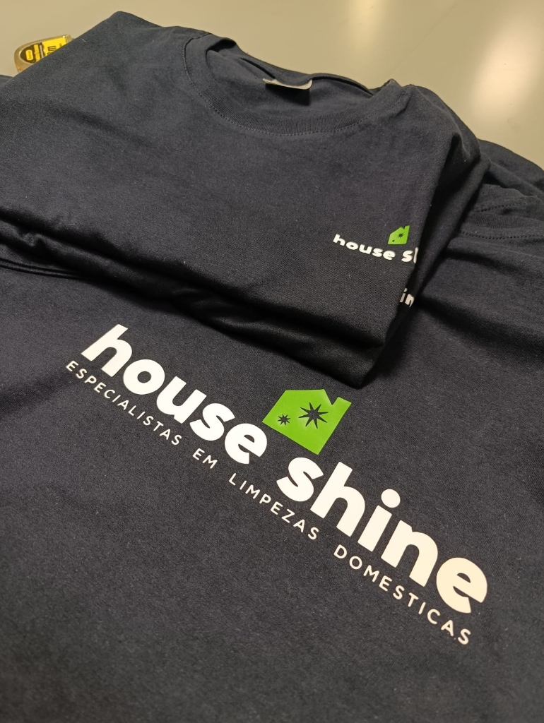 Vestuário personalizado House Shine